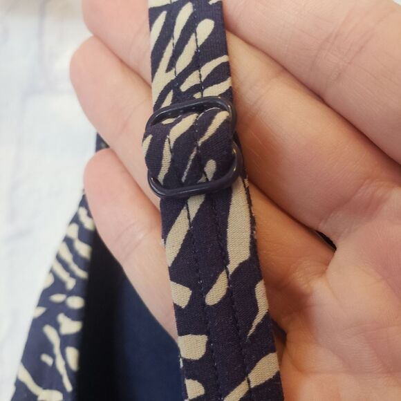 BOND-EYE AUSTRALIA One Piece Swimsuit Bathing Suit 10 - Picture 8 of 9